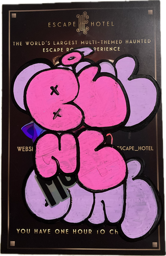 HOLLYWOOD ESCAPE HOTEL CARD